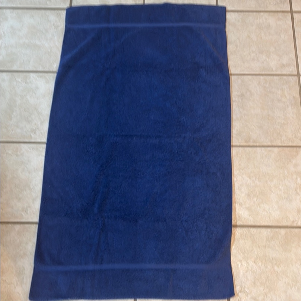 Royal Velvet Towel Vintage Blue Bath Towel USA Cotton by Fieldcrest